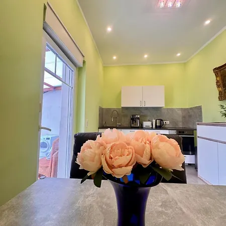 Luxury With River View Nierstein